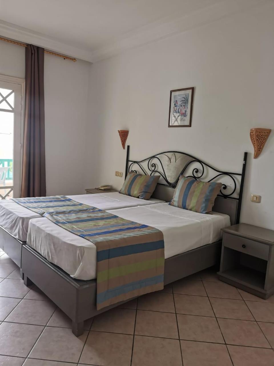 Hotel Diar Yassine Midoun Exterior photo